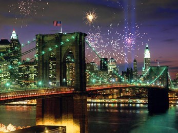 Fireworks on Brooklyn Bridge - Animated Wallpaper 5.07